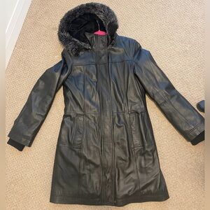 Daniel Leather Women’s Jacket with Fur Hood — Size Medium